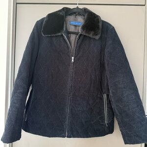 Black Corduroy Removable Fur Neckline Coat Soft Material Warm Coat size M Unisex